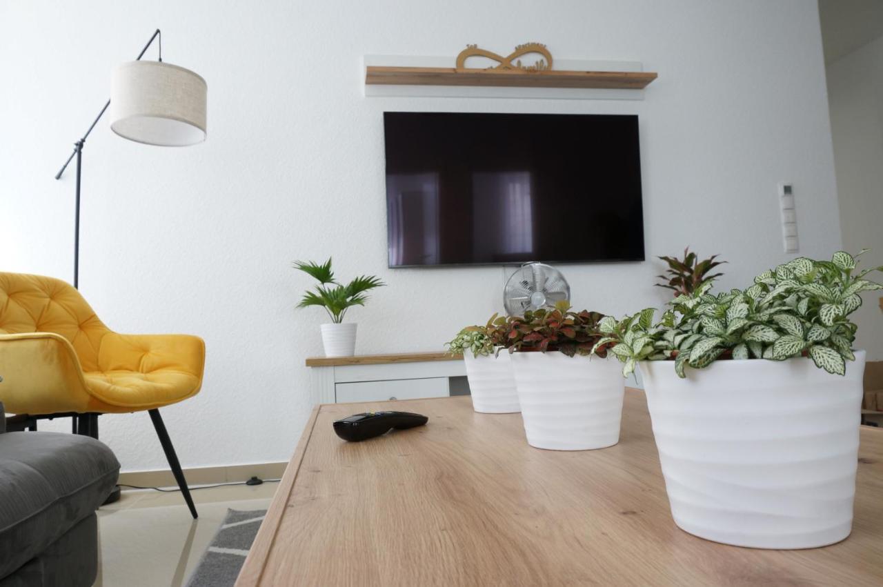 Mein Apartment Flowers Mit Kamin, Bis 10 Personen Frankenthal  Exterior photo