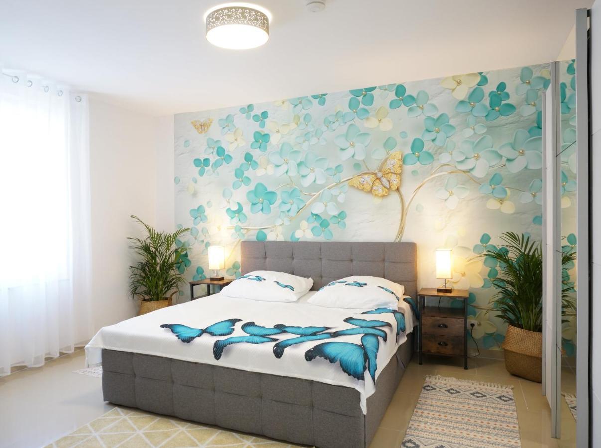 Mein Apartment Flowers Mit Kamin, Bis 10 Personen Frankenthal  Exterior photo