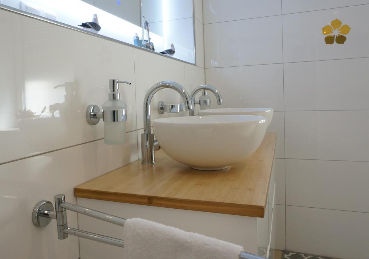 Mein Apartment Flowers Mit Kamin, Bis 10 Personen Frankenthal  Exterior photo